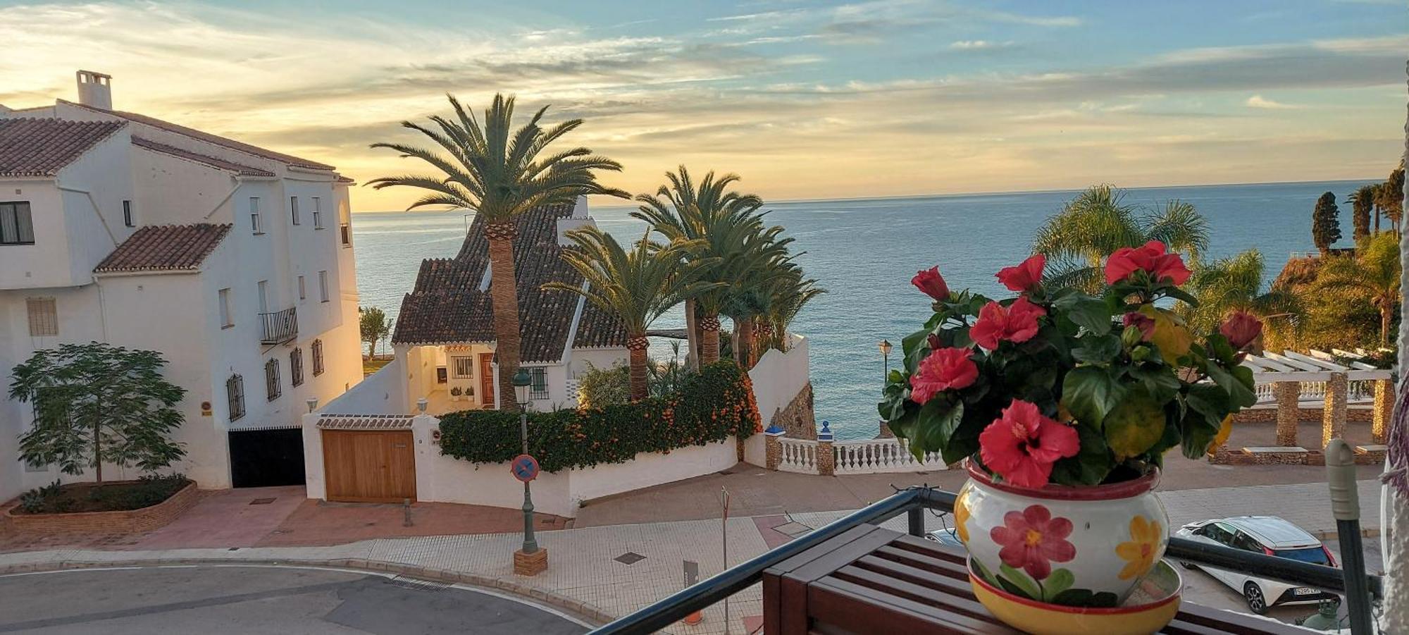 Spectacular Sea Views, 2 Bed,2 Bath Lägenhet Nerja Exteriör bild